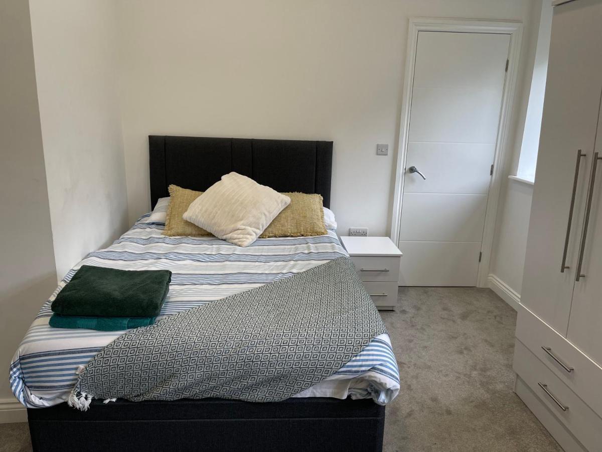 St. Andrews Apartment Нюкасъл ъпон Тайн Екстериор снимка